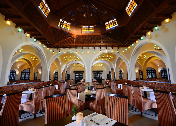 Resort Jaz Makadi Oasis Club 5*