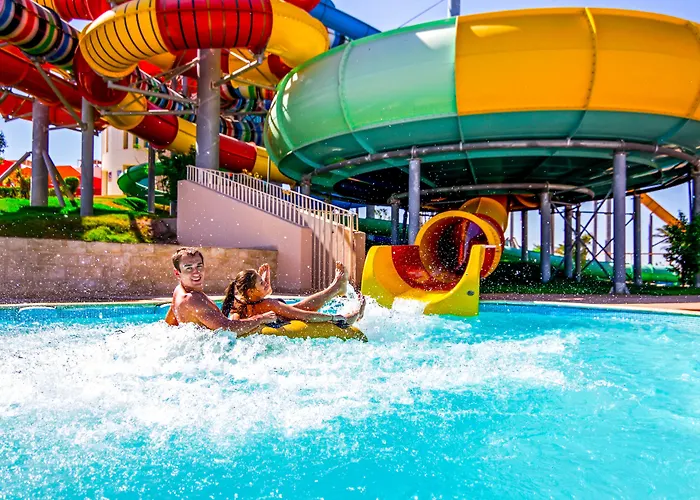 Jaz Makadi Oasis Club Resort 5*