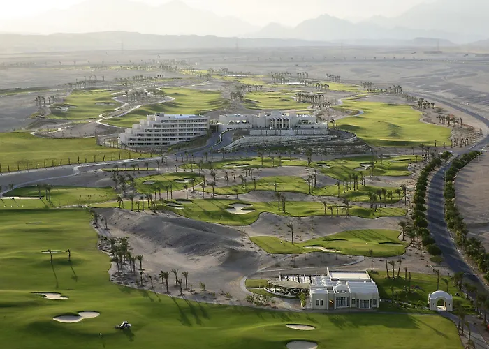 Resort Jaz Makadi Oasis Club 5*