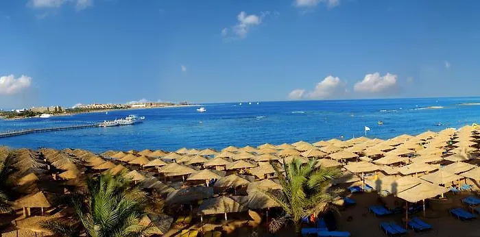 Jaz Makadi Oasis Club Resort 5*
