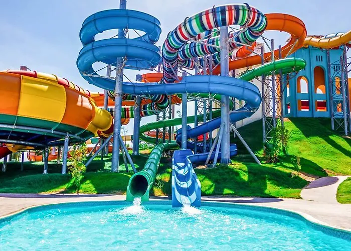 Jaz Makadi Oasis Club Resort 5*